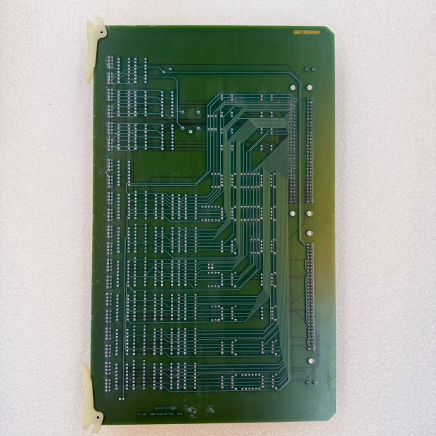 LAM 810-017075-003 _4_.jpg
