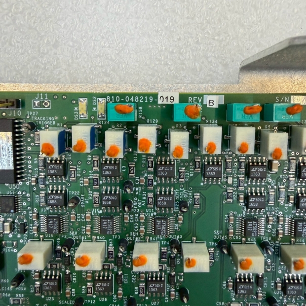 LAM 810-048219-019  _1_.jpg