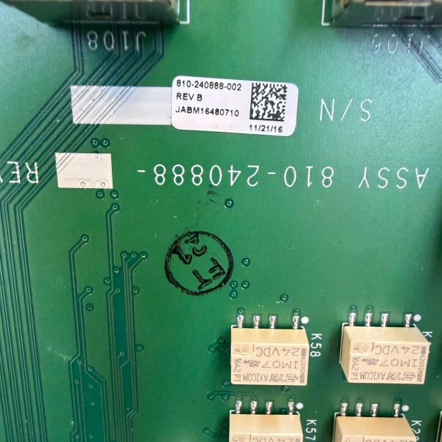 LAM 810-240888-002 _3_.jpg