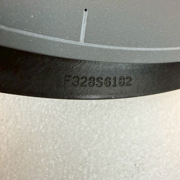 LAM 839-019090-328D F328S6182.jpg