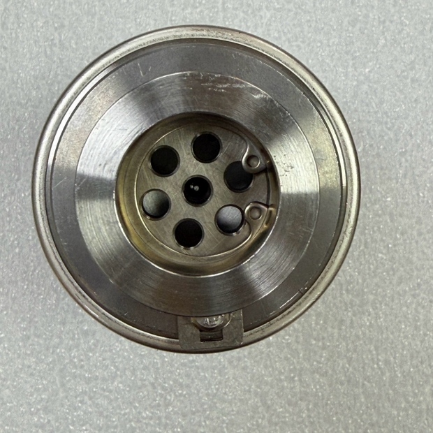 _Pfeiffer Vacuum_ PT R26-000  _2_.jpg