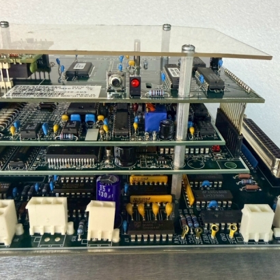 778-900046-403-3.jpg
