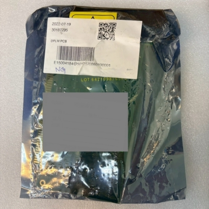 E15004184-2.jpg